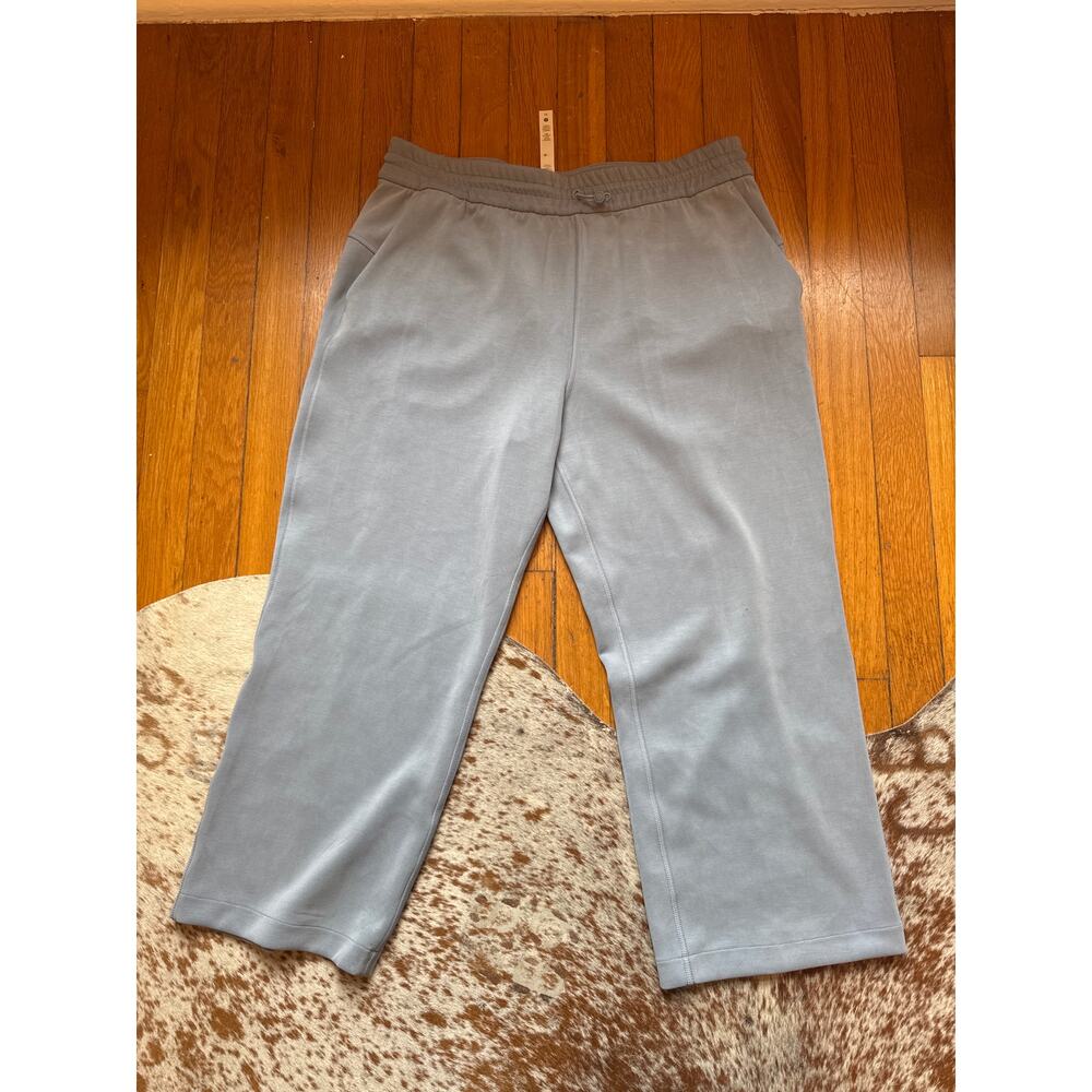 Lululemon Softstreme High Rise Straight Leg Crop Belgian Blue Size 12